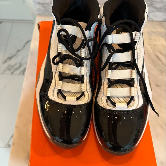 Nike Mens, ZOOM Phenom Supreme, Size 11.5, Not Worn, With Box, BLACK/ WHITE - Picture 2 of 6